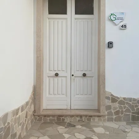Gioffredi Apartment *